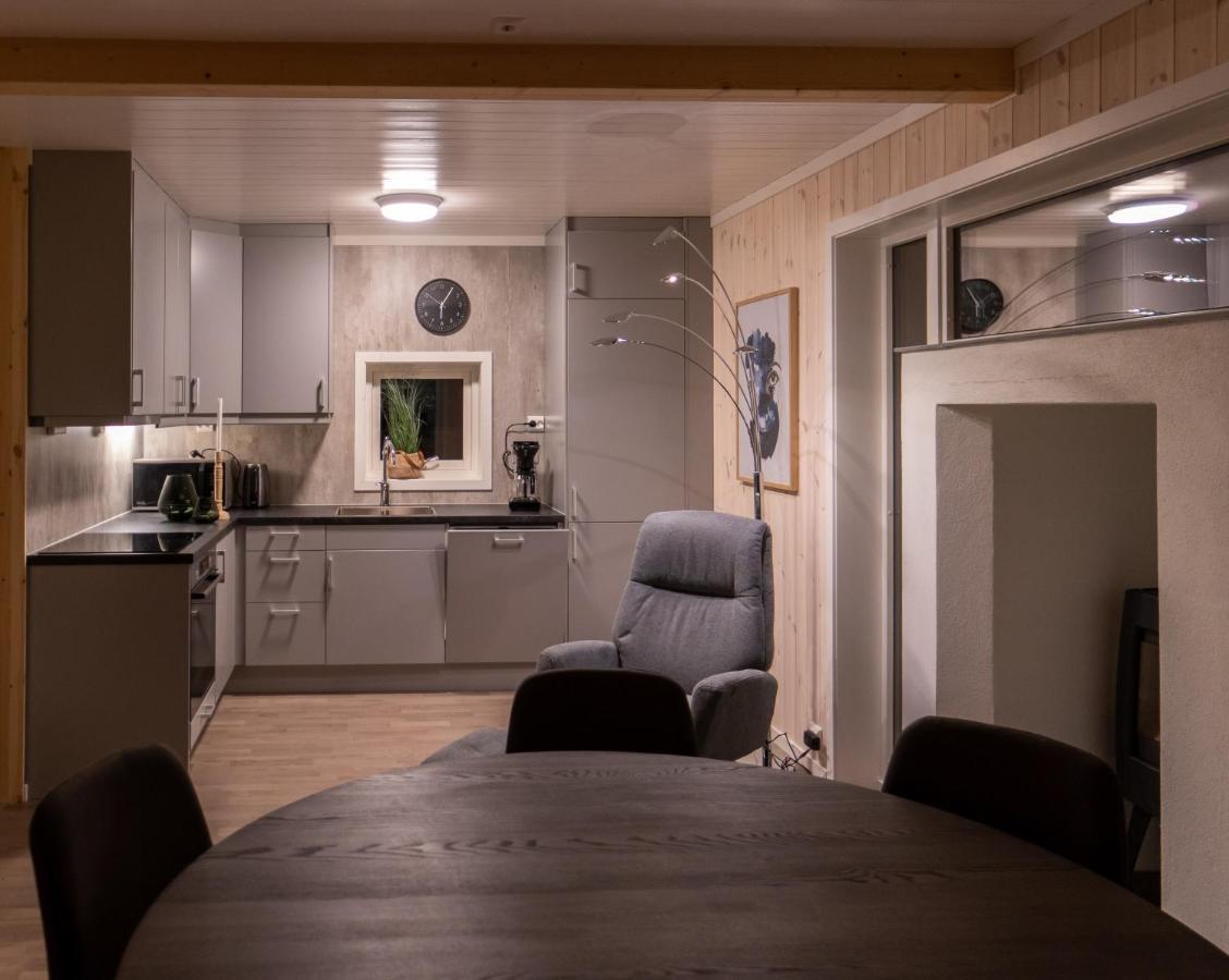 Lofoten Rorbuutleie - Lilleeidet Gravdal  Екстер'єр фото